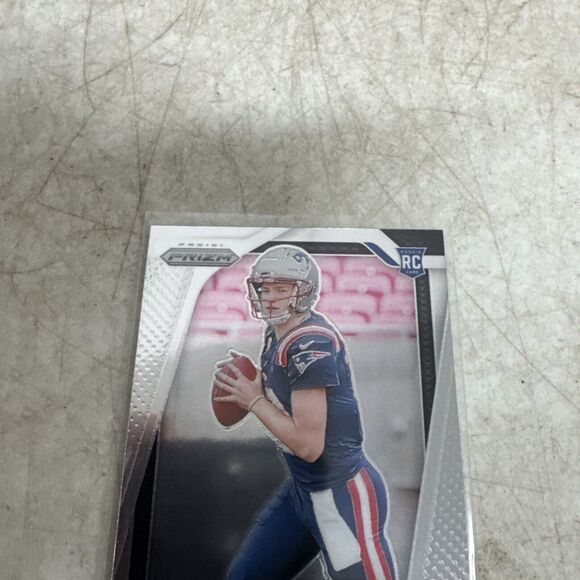 2024 Prizm Drake Maye RC Rookie Base Patriots #329 - Picture 2 of 6